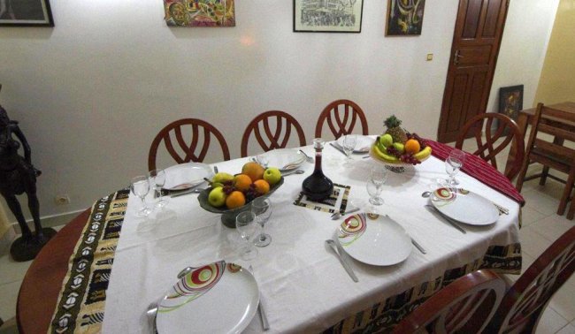 Table d'hôte chaleureuse